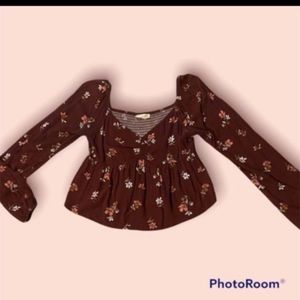 LA Hearts burgundy floral cropped peplum shirt